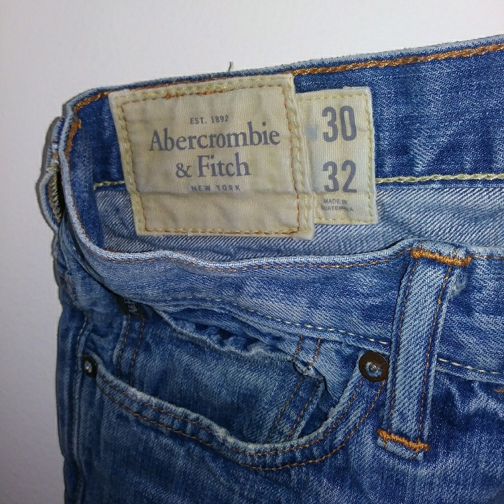 Mens Abecrombie and Fitch jeans like new 30x32